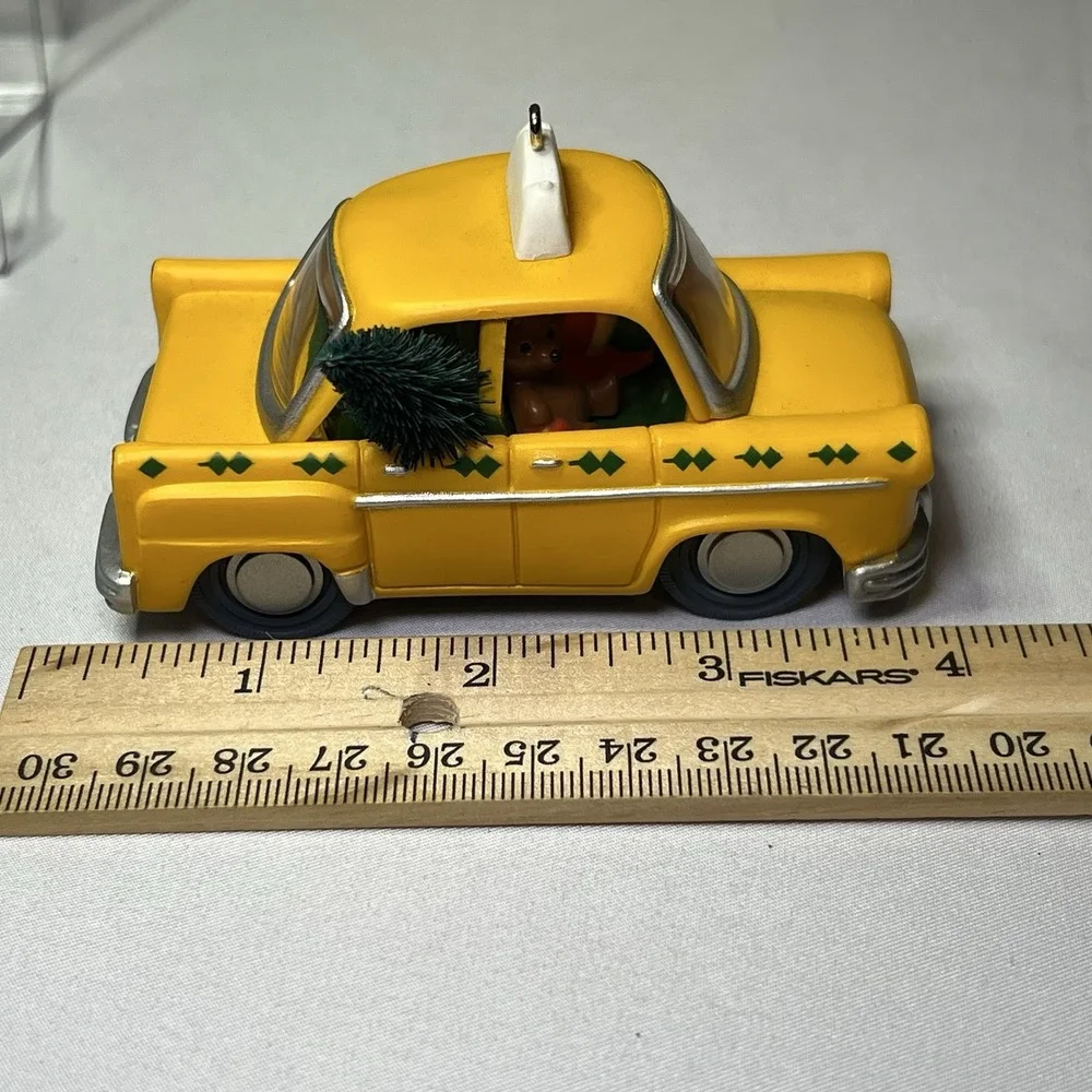 Vintage 1990 Hallmark Keepsake Santa‎ Claus Taxi yellow NYC cab ornament NIB